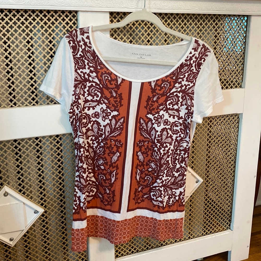 Ann Taylor Print Cotton Tee Size Medium